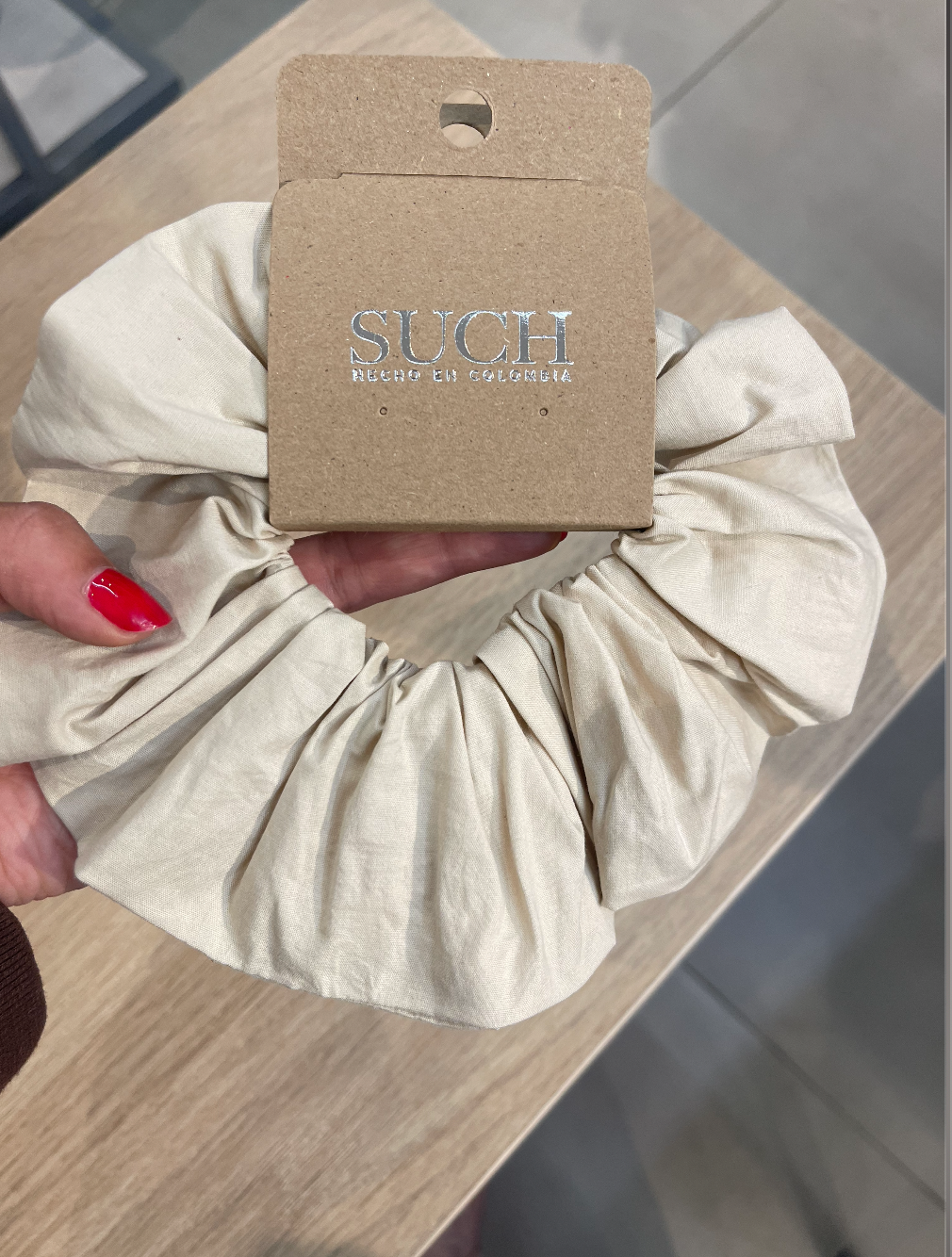 Scrunchie Beige Mate