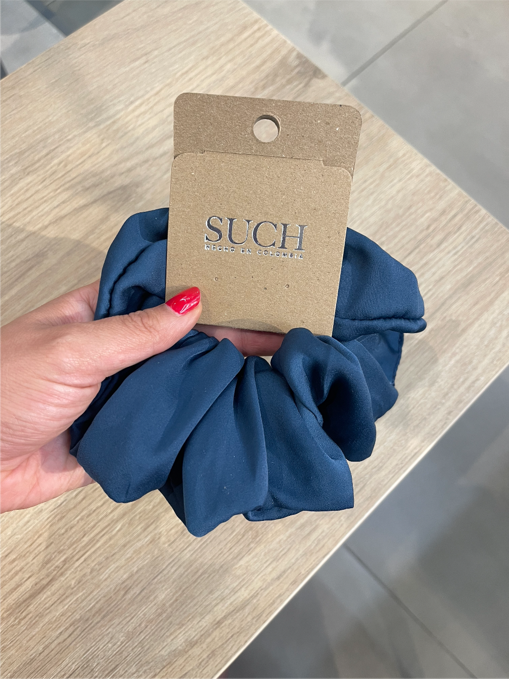 Scrunchie Azul Mate