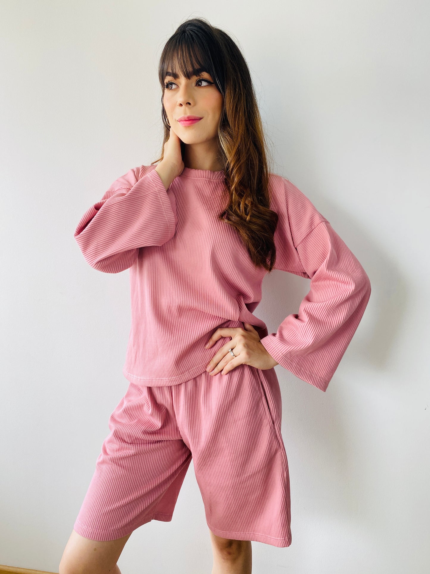 LoungeWear Rosa- Blusa Manga Larga - Pantalón Corto Canale.