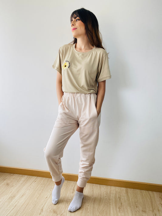 LoungeWear Beige Dos Piezas - Enjoy Little Things